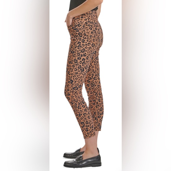 7 FOR ALL MANKIND Leopard Print High Waist Skinny Jeans size 26 NWT - Picture 4 of 15